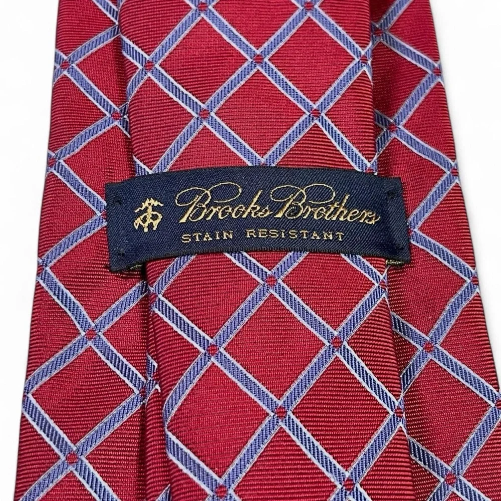 NWOT! Brooks Brothers Italian Silk Red & Blue Stain Resistant Tie Checkered 59”